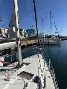 Bénéteau Oceanis 370 lleno