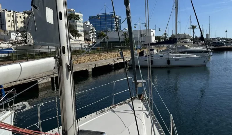 Bénéteau Oceanis 370 lleno