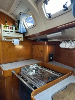 Bénéteau Oceanis 370 lleno