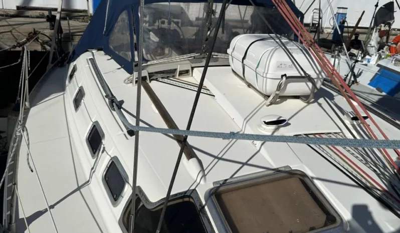 Bénéteau Oceanis 370 lleno