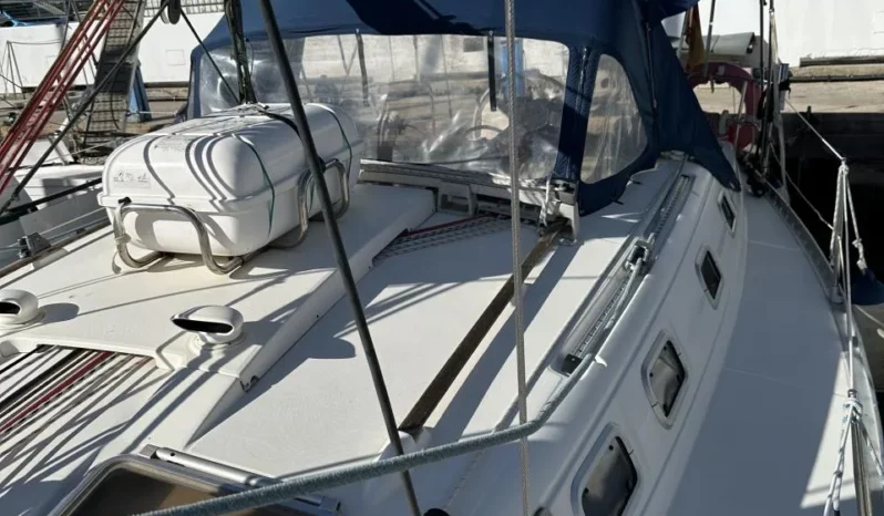 Bénéteau Oceanis 370 lleno