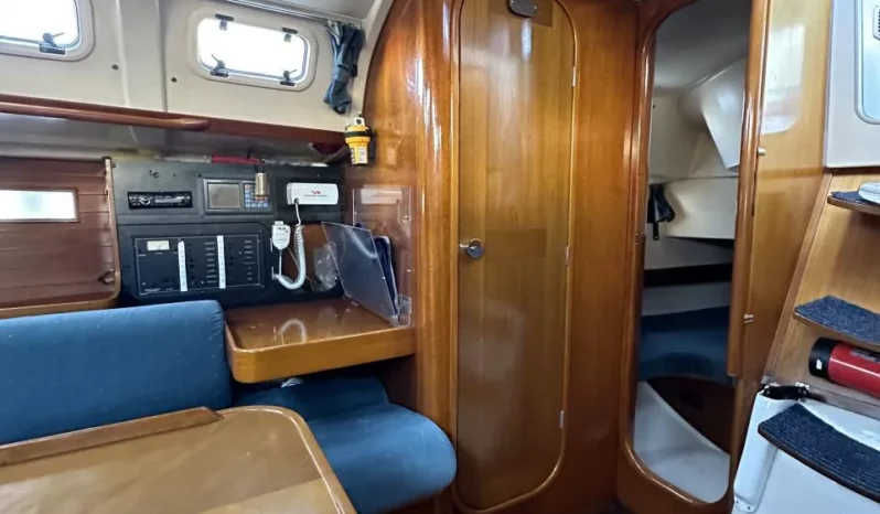 Bénéteau Oceanis 370 lleno