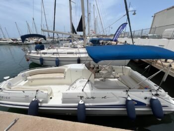 Searay 240 Sundeck
