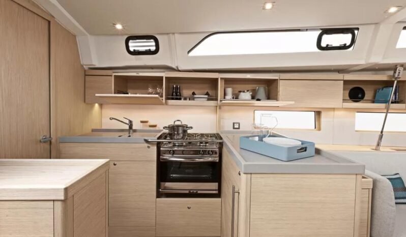OCEANIS 34.1 lleno